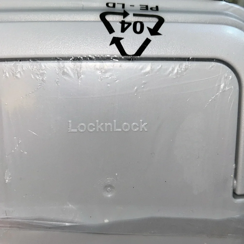 Locknlock container with Holiday Gift Bag with Dog and Presents Design - Picture 5 of 5